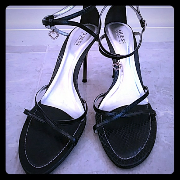 Guess by Marciano Sandals - Picture 4 of 7